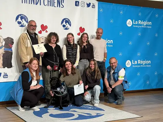 900 vies transformées : un hommage à Handi’chiens
