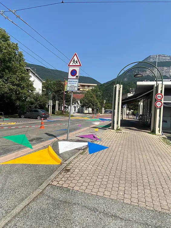 Lettre ouverte remise au Maire de Meylan concernant les marquages au sol "ludiques"
