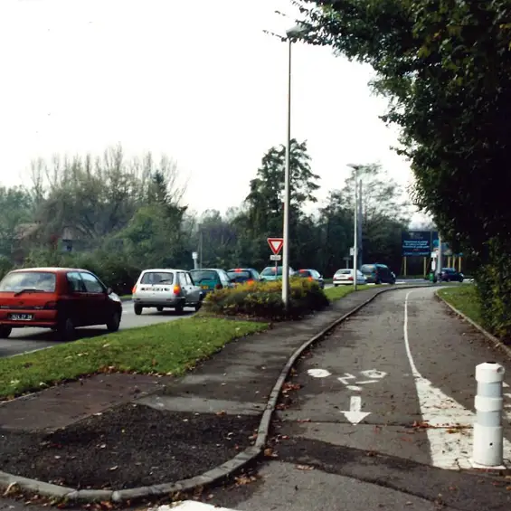 Problѐme de circulation locale et de transit sur Meylan : Avenue des Quatre Chemins