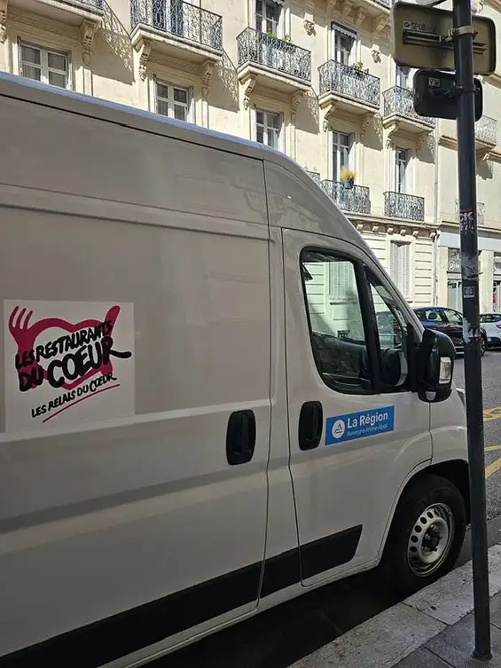 Relais Bébé de Grenoble et sa région — Du lait, des couches… et beaucoup d’amour : 37 872 € pour les tout-petits à Grenoble